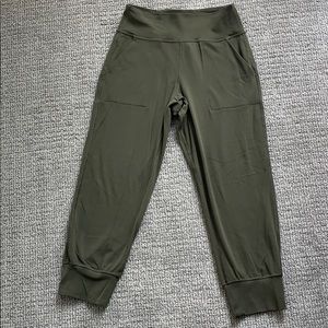 Lululemon Align Jogger Crop